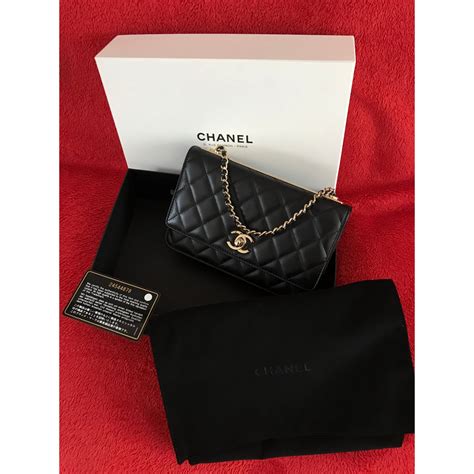 chanel petite maroquinerie wallet|wallets on chain chanel.